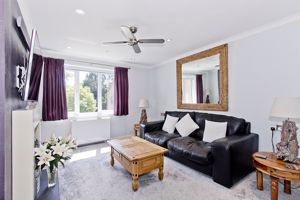 Living Room- click for photo gallery